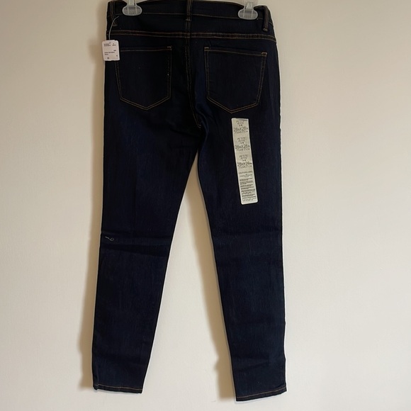 NWT Skinny Denim Jeans 28x28 Indigo Ankle Stretch Forever21 Classic Casual - Picture 7 of 13